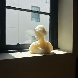Elegant Cream Bust Sculpture